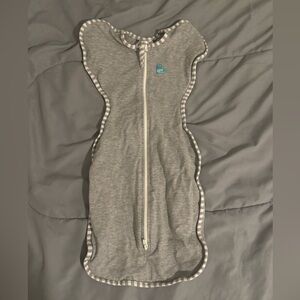 Great Condition! Gray Swaddle, Newborn